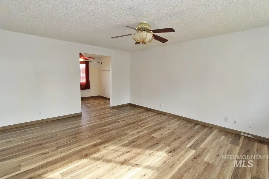 924 S 20th, Nampa, ID 83686 - Image #2
