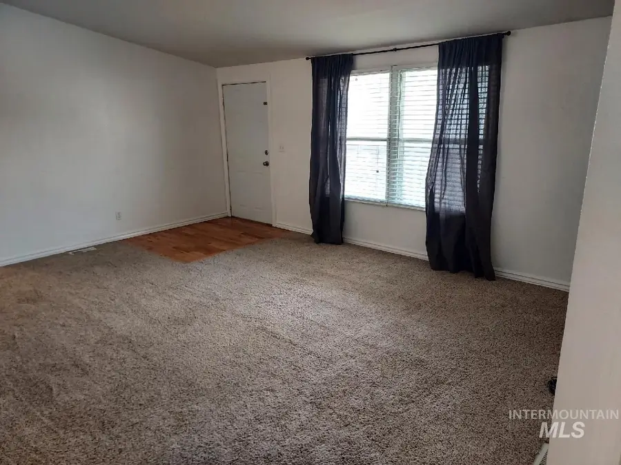 319 2nd Street, Hazelton, ID 83335 - Image #3