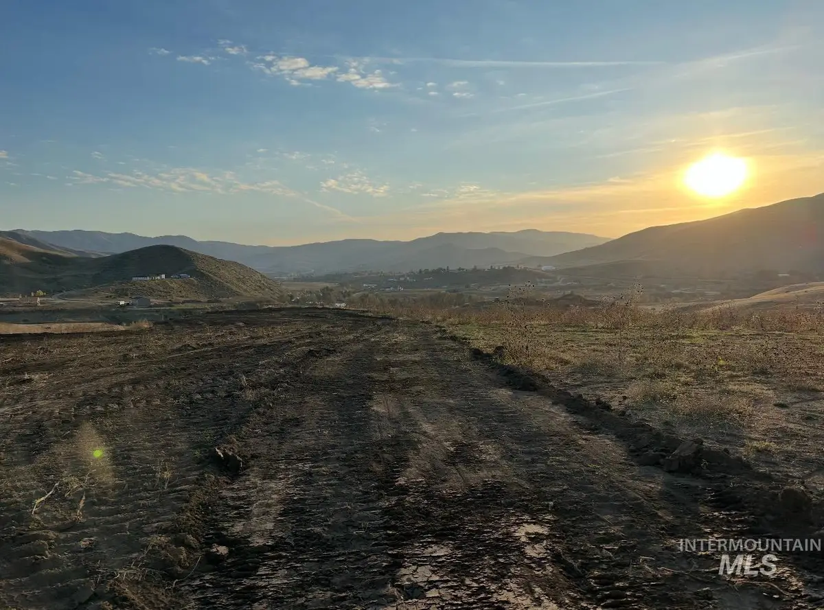 15 Margaret's Way, Horseshoe Bend, ID 83629 - #1