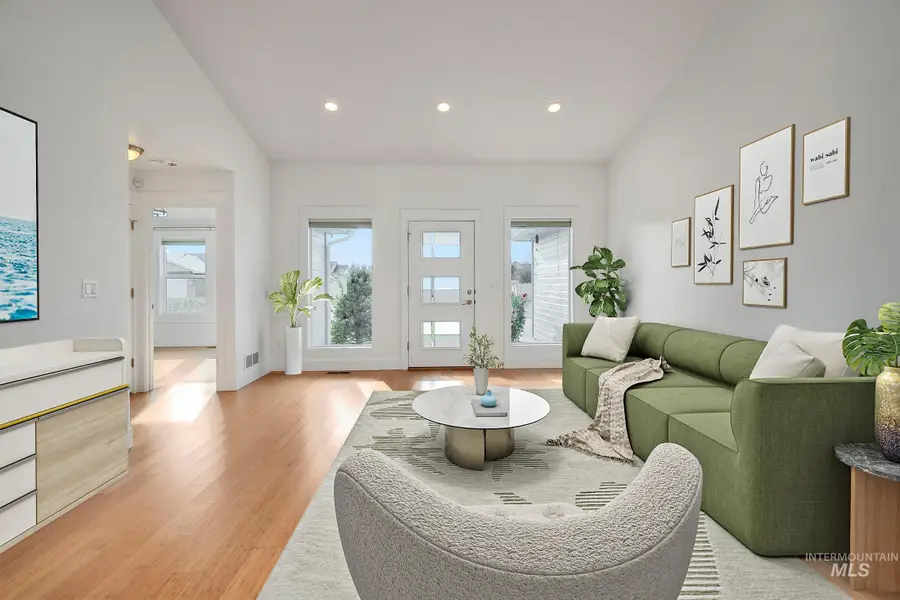 1577 Tamarack St, Fruitland, ID 83619 - Image #3