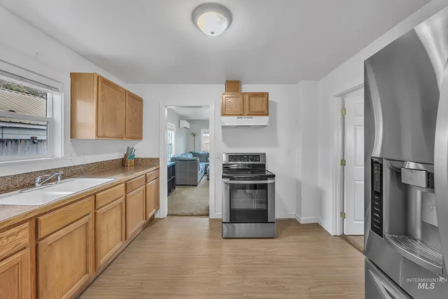 115 Riverside St, Emmett, ID 83617 - Image #2