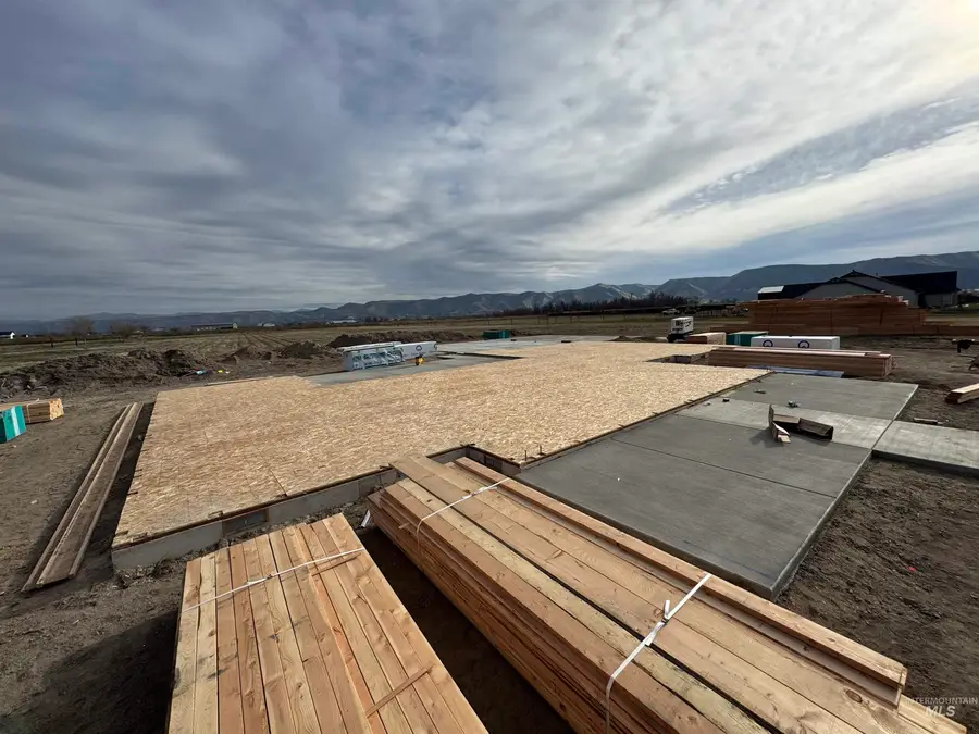 3170 Grandview Ln, Emmett, ID 83617 - Image #3