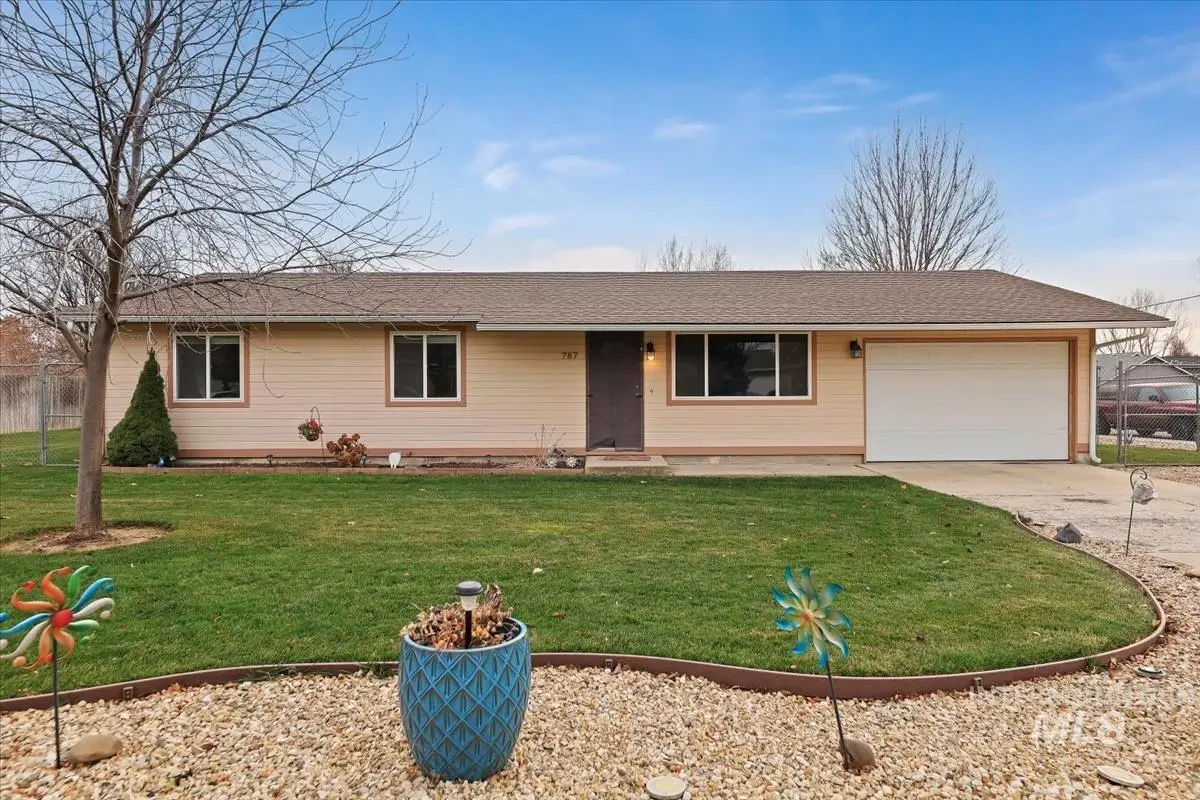 787 W Mendi Pl, Kuna, ID 83634 - Image #1