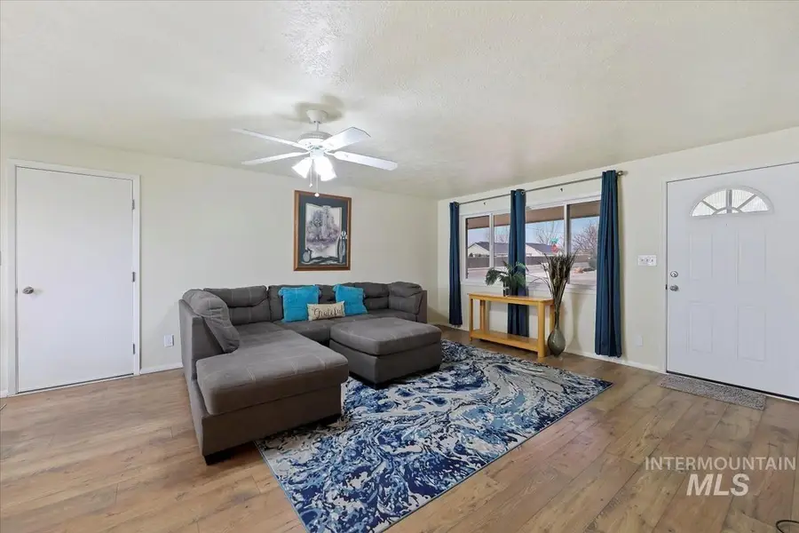 787 W Mendi Pl, Kuna, ID 83634 - Image #3