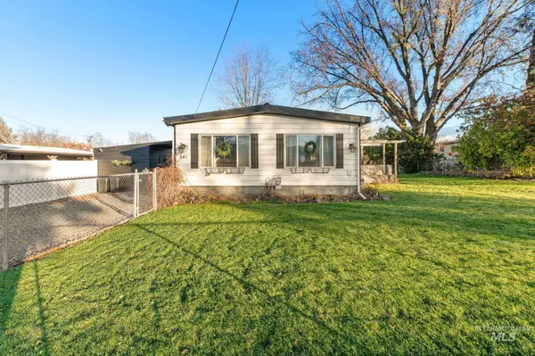 841 Van Arsdol Street, Clarkston, WA 99403