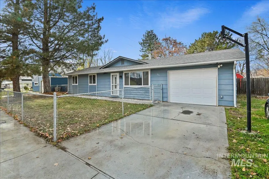 911 N La Cresta Ave, Caldwell, ID 83605 - Image #3