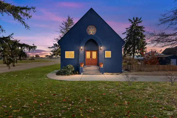 712 N 4th St, Parma, ID 83660