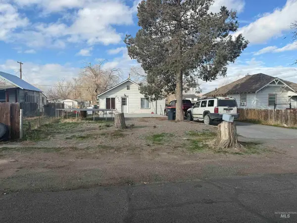 252 Alexander St, Twin Falls, ID 83301