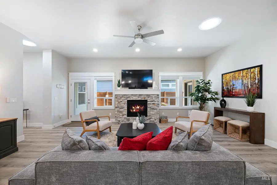 6847 N Cathedral Lane, Eagle, ID 83646 - Image #3