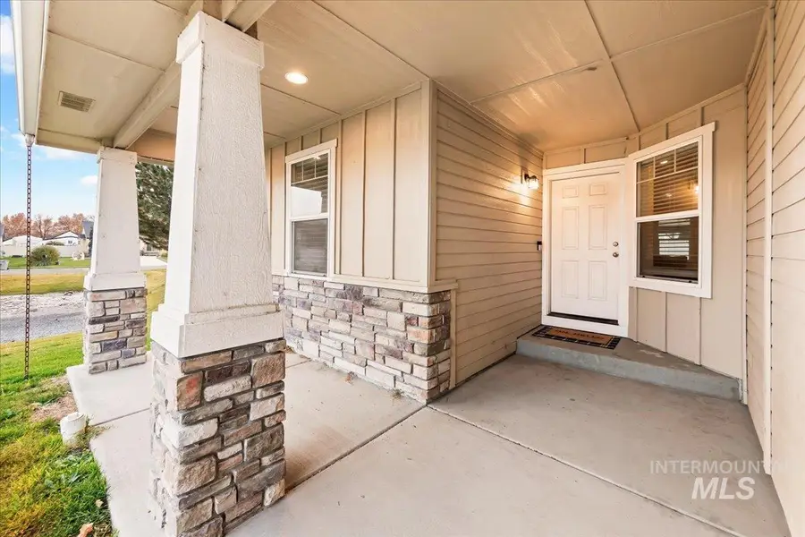 39 N Luke Loop, Nampa, ID 83651 - Image #3