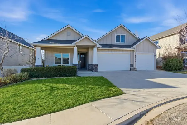 3179 N Cherry Laurel Way, Star, ID 83669
