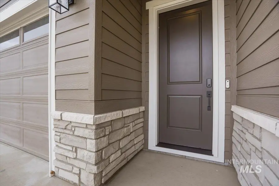 2292 N Ice Fire Ave, Star, ID 83669 - Image #2