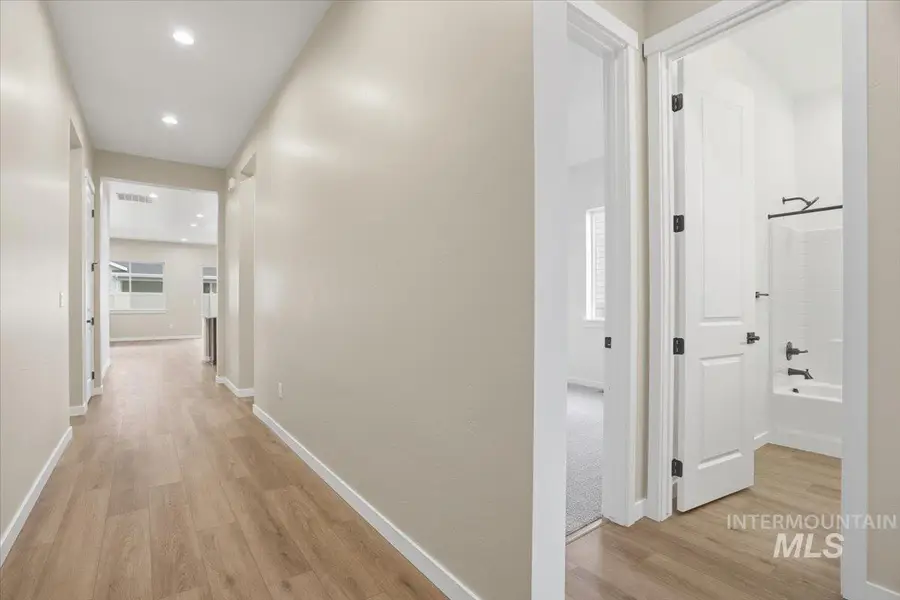 2292 N Ice Fire Ave, Star, ID 83669 - Image #3