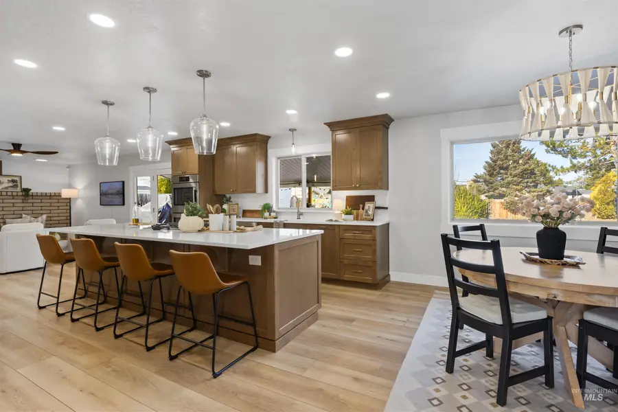 514 W Ross Ln, Caldwell, ID 83605 - Image #3