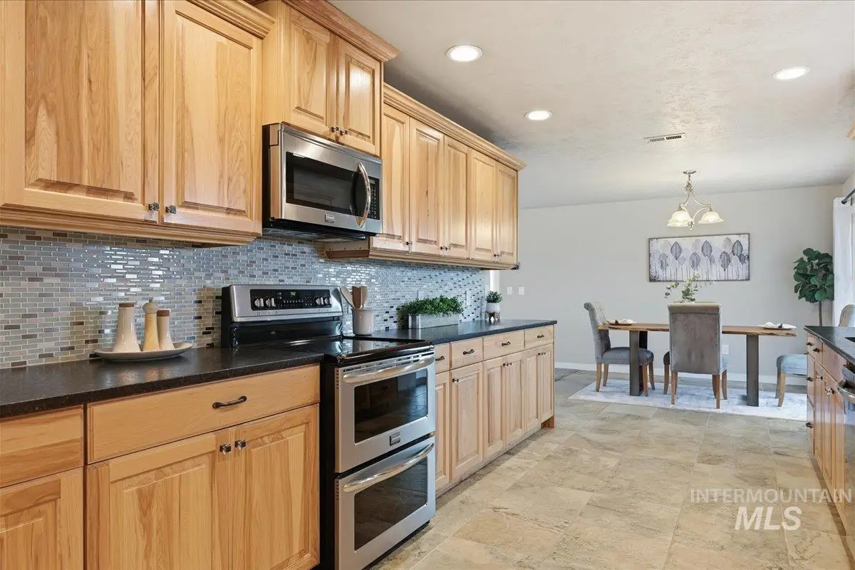 13561 Willis Road, Caldwell, ID 83607 - Image #1