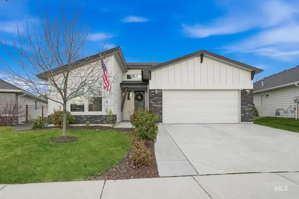 5920 W Hamm Ln, Eagle, ID 83616