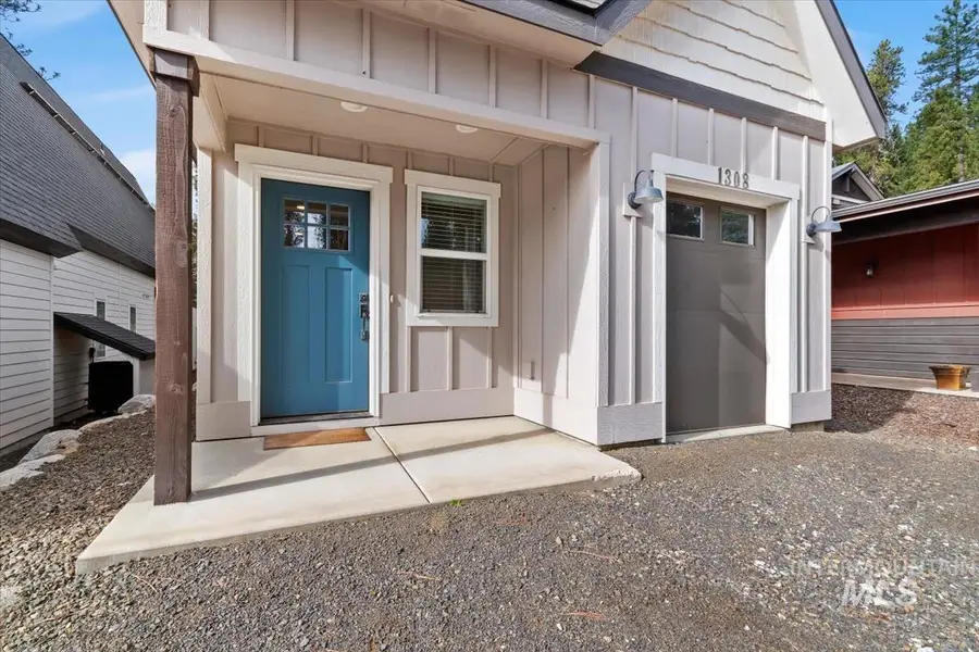 1308 Dawson Ave, McCall, ID 83638 - Image #2