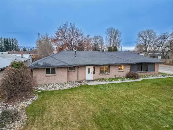 123 S 9th St, Rupert, ID 83350