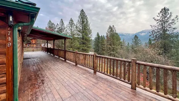 719 Viewpoint Rd, Ahsahka, ID 83520