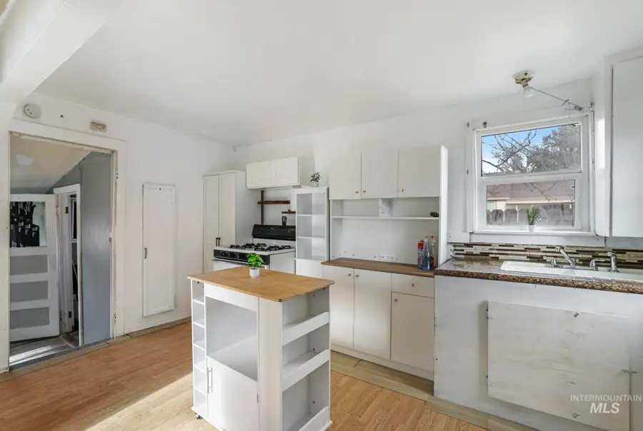 729 California Street, Gooding, ID 83330 - Image #3