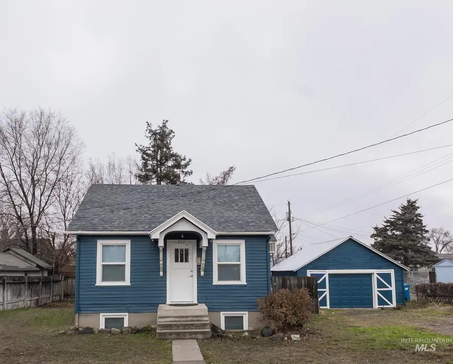 212 E Washington Ave, Nampa, ID 83686 - Image #2