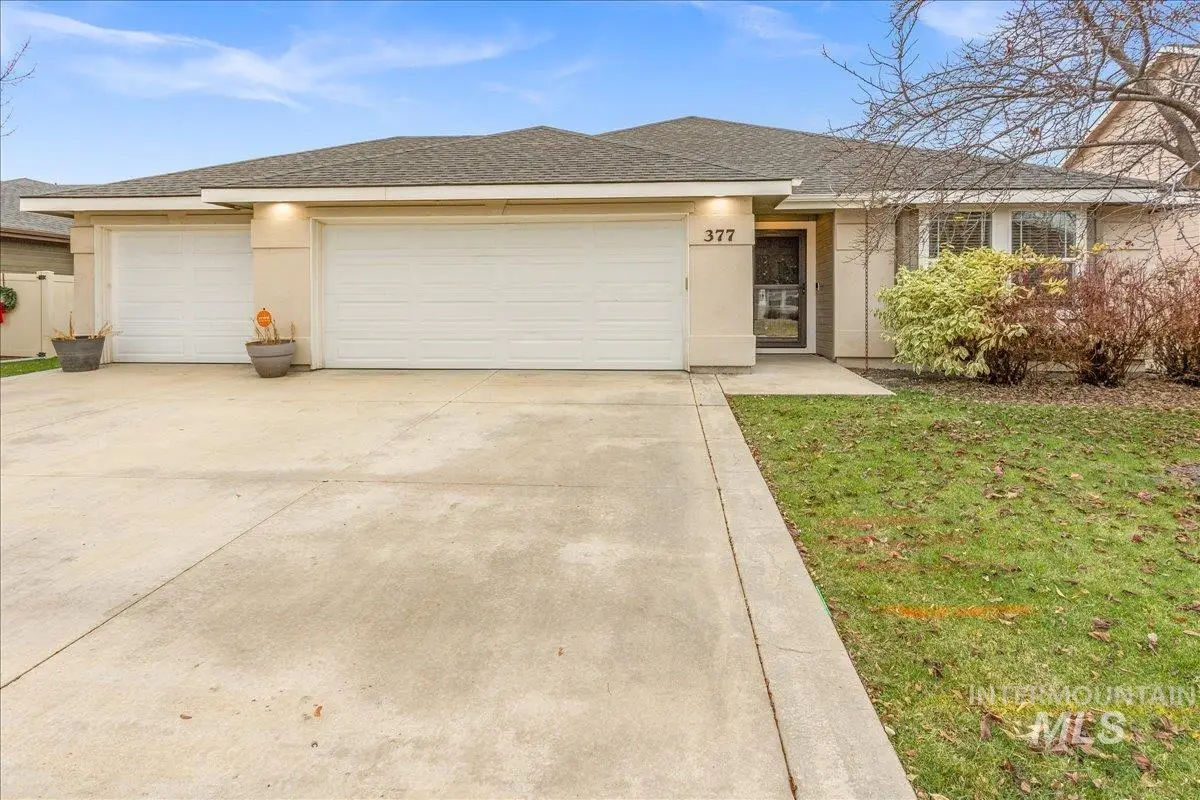 377 E Havasu Falls St, Meridian, ID 83646 - Image #1