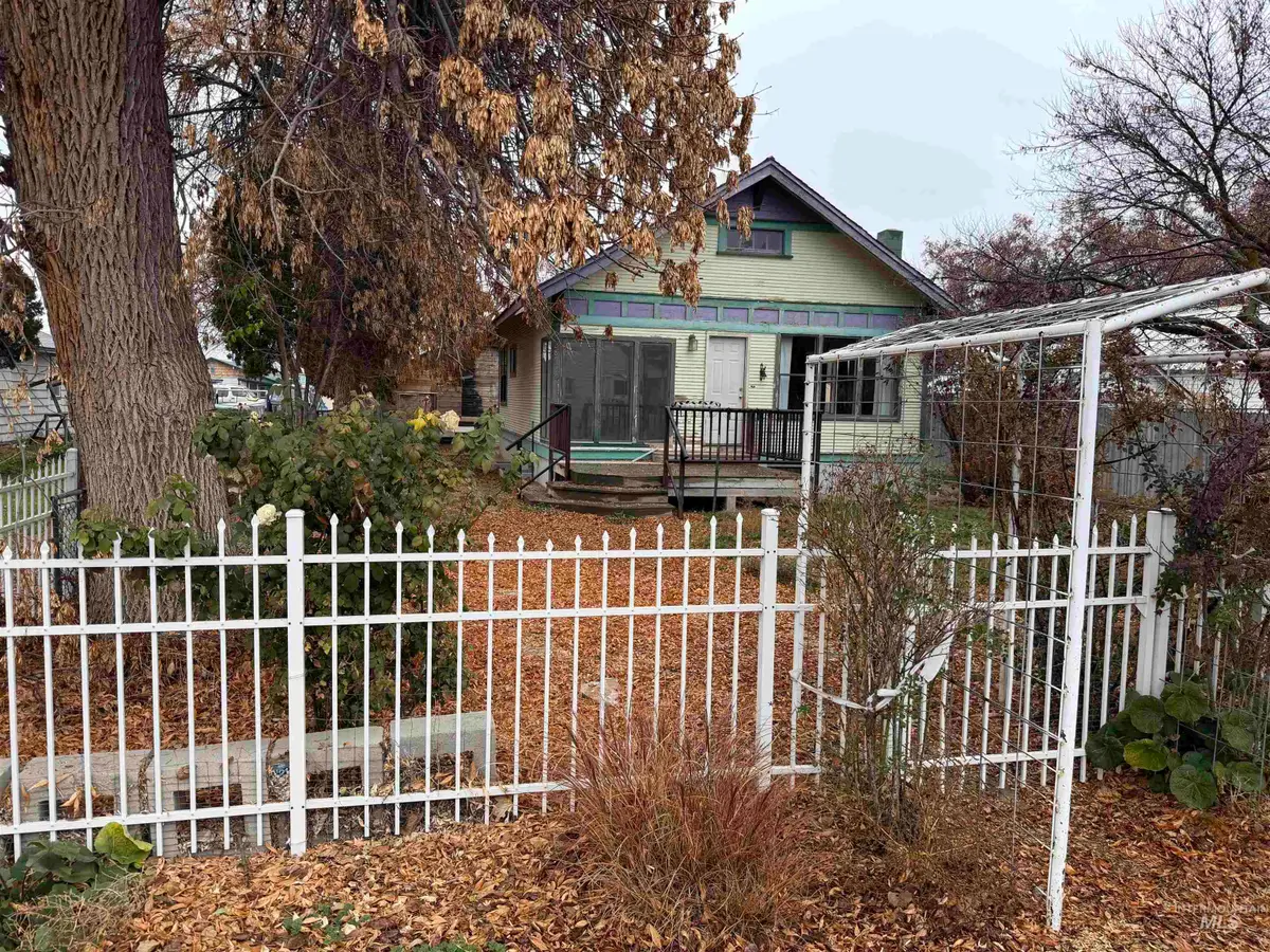 28554 Highway 18, Parma, ID 83660 - Image #1