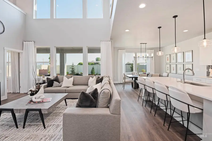 5982 W Parachute Dr, Meridian, ID 83646 - Image #3