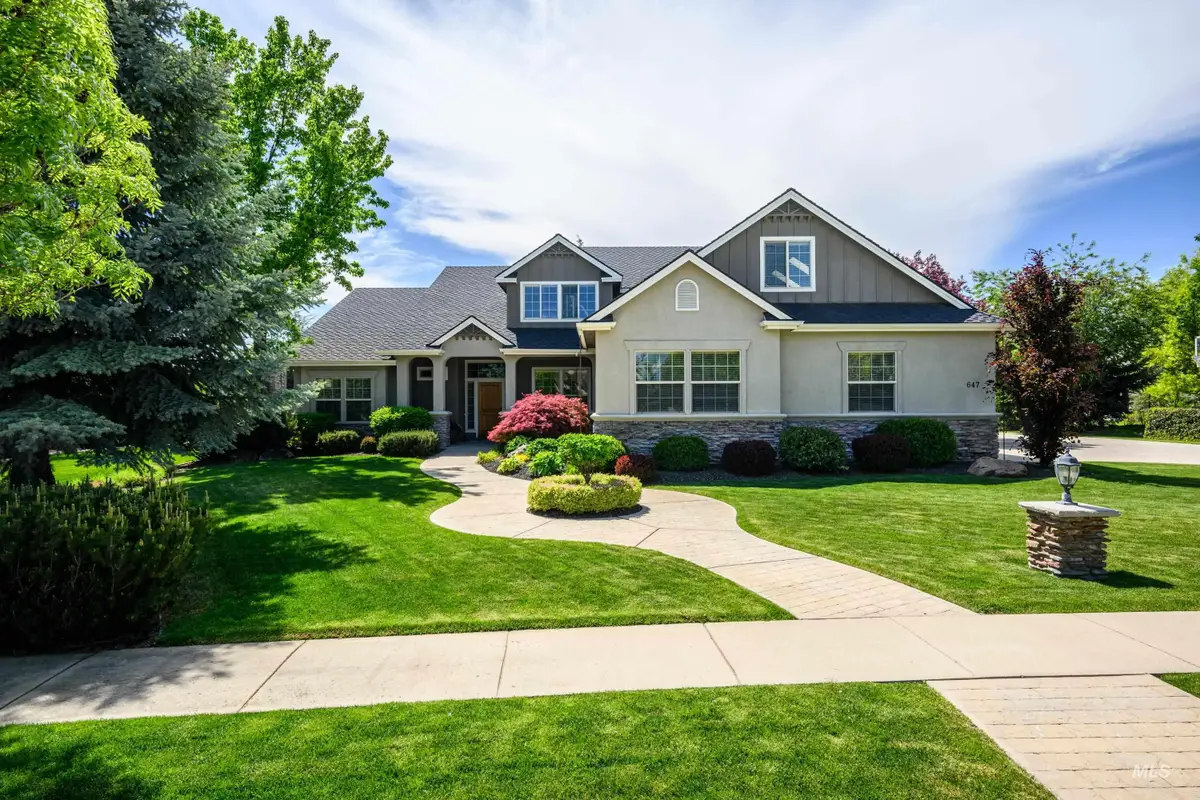 647 W Water Grove Drive, Eagle, ID 83616 - Image #1