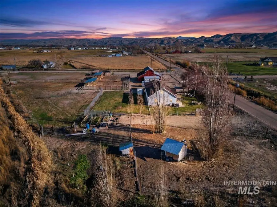 2588 W Sales Yard Road, Emmett, ID 83617 - Image #2
