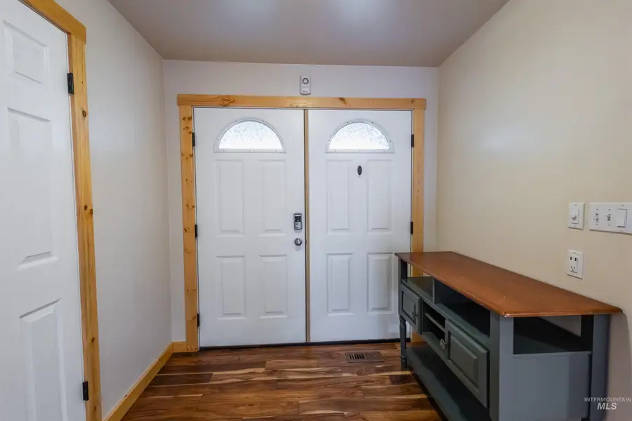 85 NW 16th St, Ontario, OR 97914 - Image #3