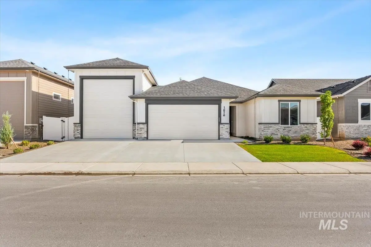 1676 Sandbar Rd, Emmett, ID 83617 - Image #1