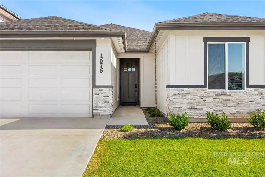 1676 Sandbar Rd, Emmett, ID 83617 - Image #2