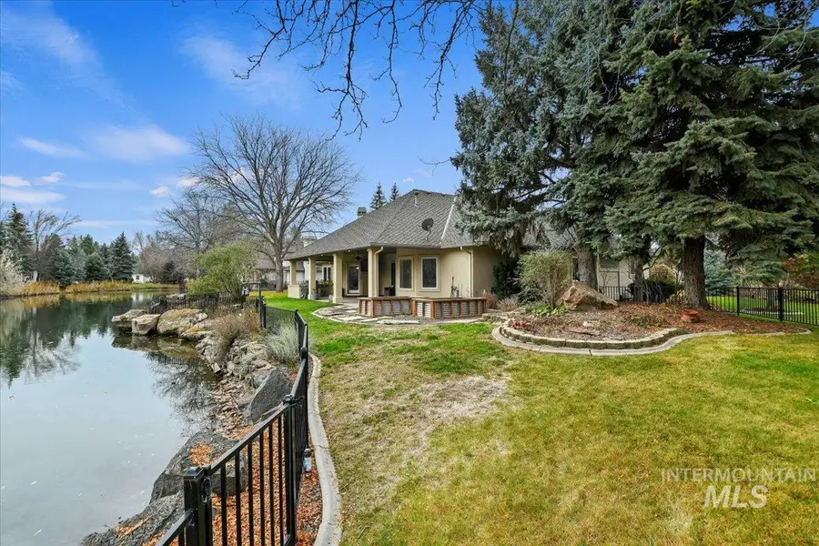 5280 N Lakemont Ln, Garden City, ID 83714 - Image #3