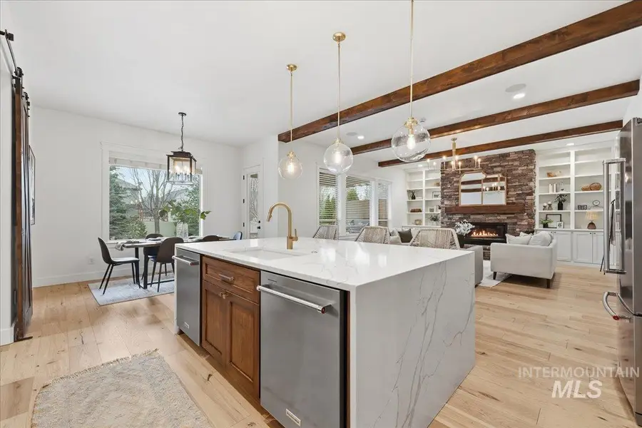 3811 E Darlington Dr, Meridian, ID 83642 - Image #3