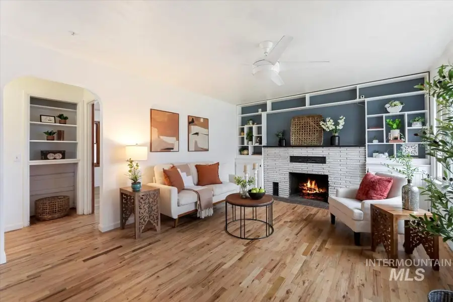 2090 N Washington Ave, Emmett, ID 83617 - Image #2