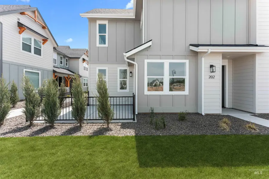 152 S Koyukuk Ln, Star, ID 83669 - Image #2