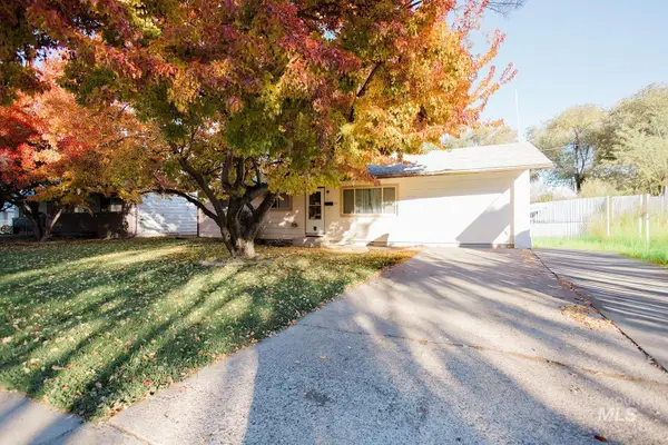 160 S 11th East, Mountain Home, ID 83647