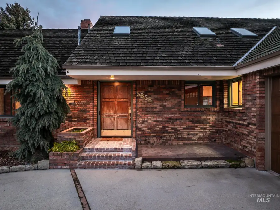 5858 W Sterling Ln., Boise, ID 83703 - Image #2
