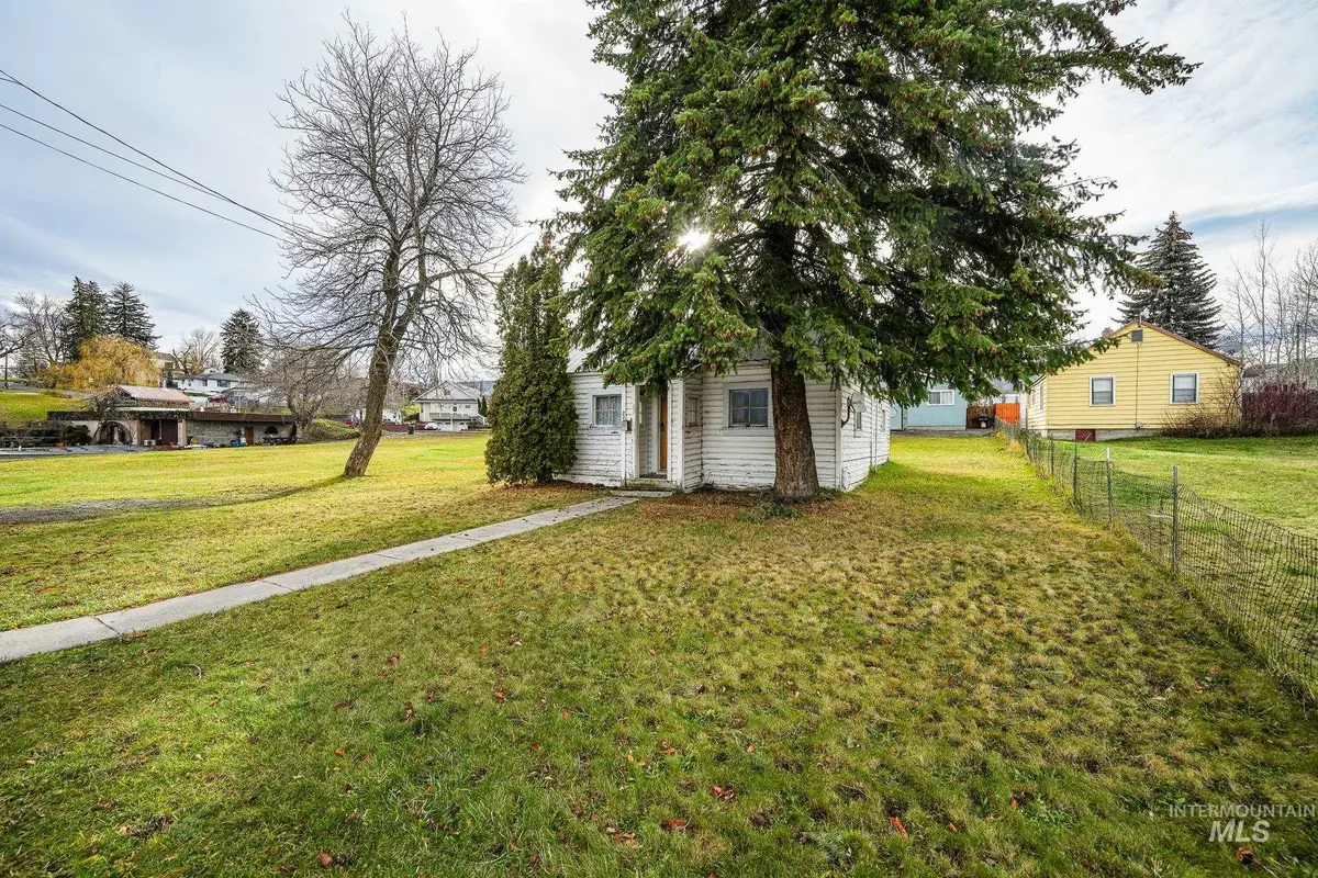 222 E South Street, Grangeville, ID 83530 - Image #1