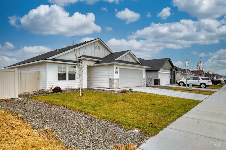 11182 Newton St, Caldwell, ID 83605 - Image #2