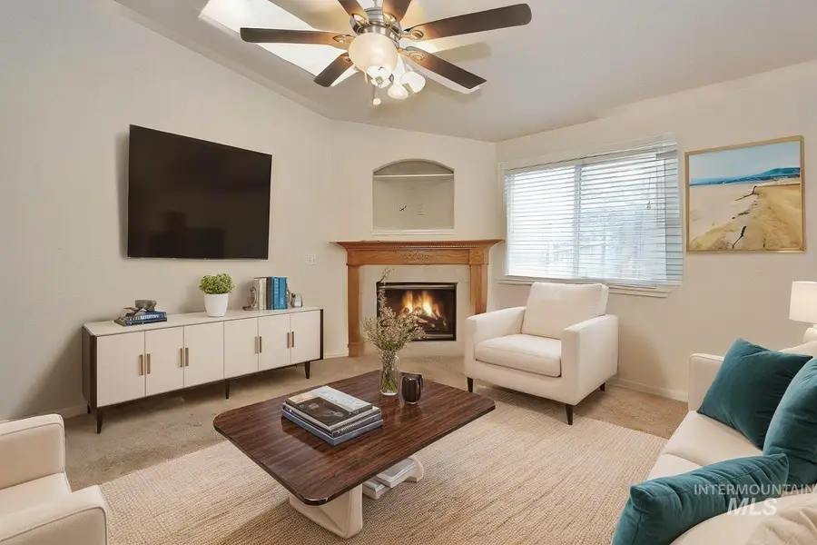 3204 S Capistrano Ave, Boise, ID 83705 - Image #3