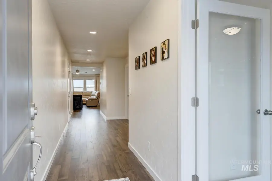 12445 Shadow River St, Caldwell, ID 83607 - Image #3