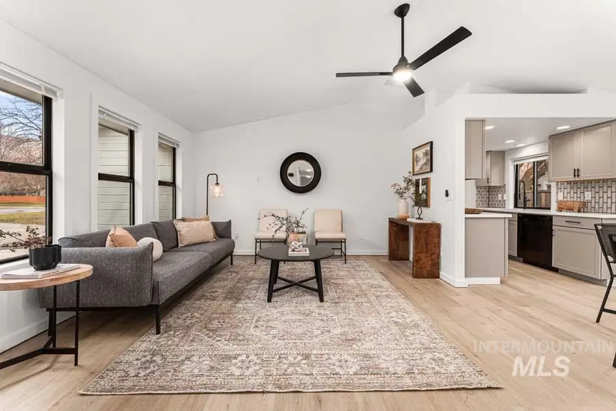 5771 Battlement Ct, Boise, ID 83703 - Image #2