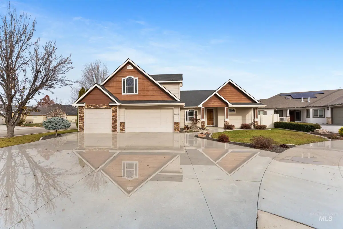 3820 E Mackay Ct, Meridian, ID 83642 - Image #1