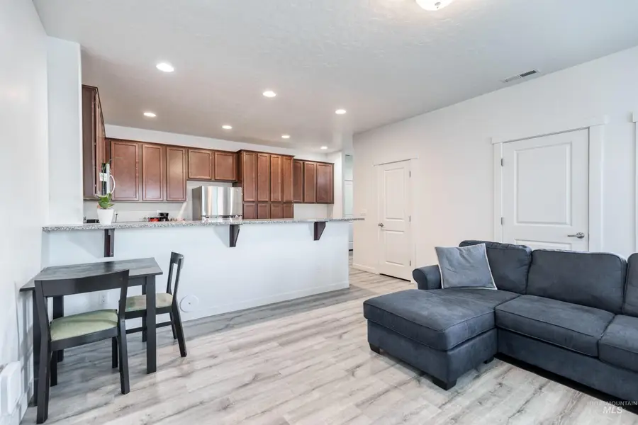 5709 E Bollo Street, Nampa, ID 83687 - Image #2