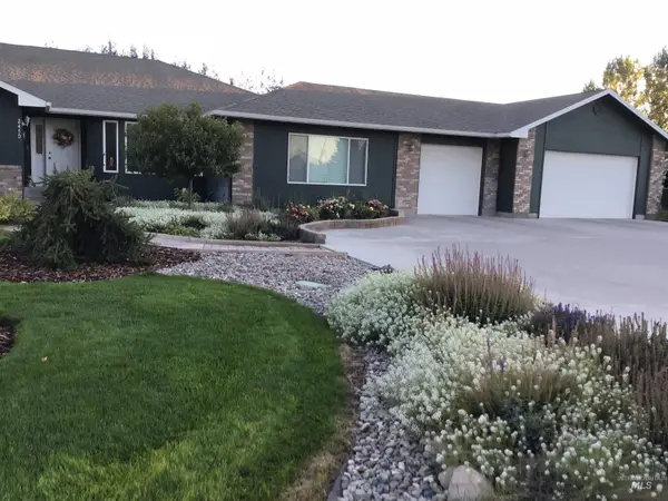 2450 Julie Lane, Twin Falls, ID 83301