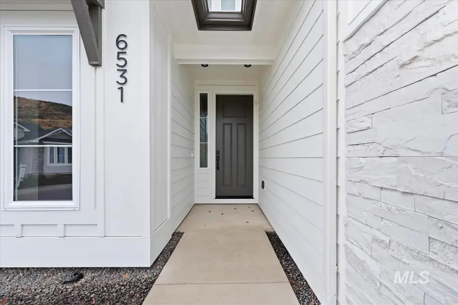 6531 S Evie Way, Eagle, ID 83629 - Image #2