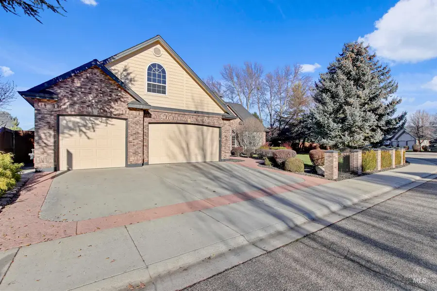 2297 N Chandra Way, Meridian, ID 83642 - Image #3