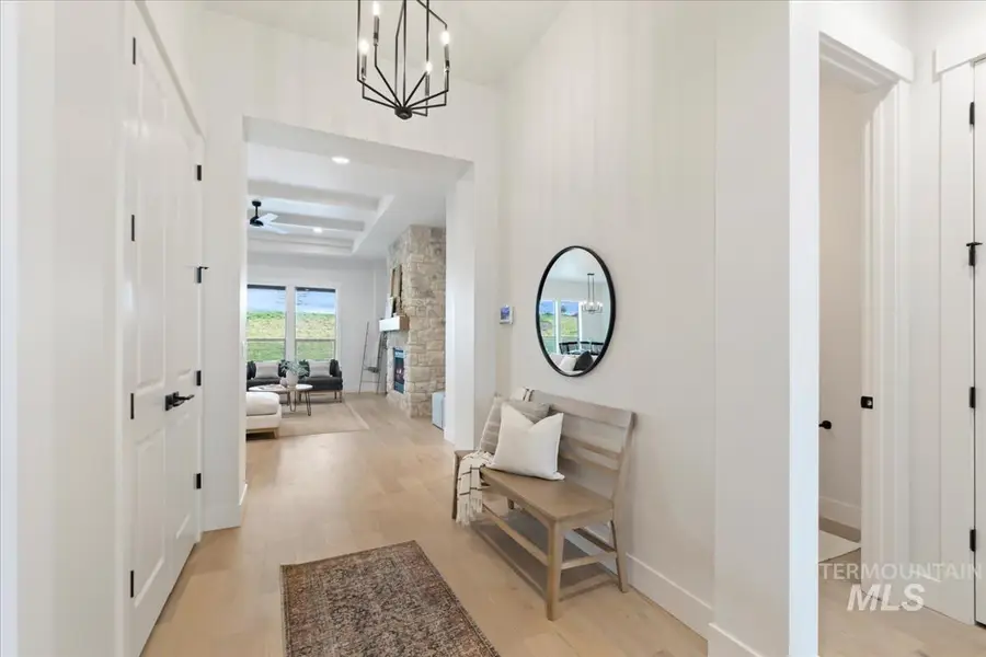 232 S Fusion Ave, Kuna, ID 83634 - Image #3